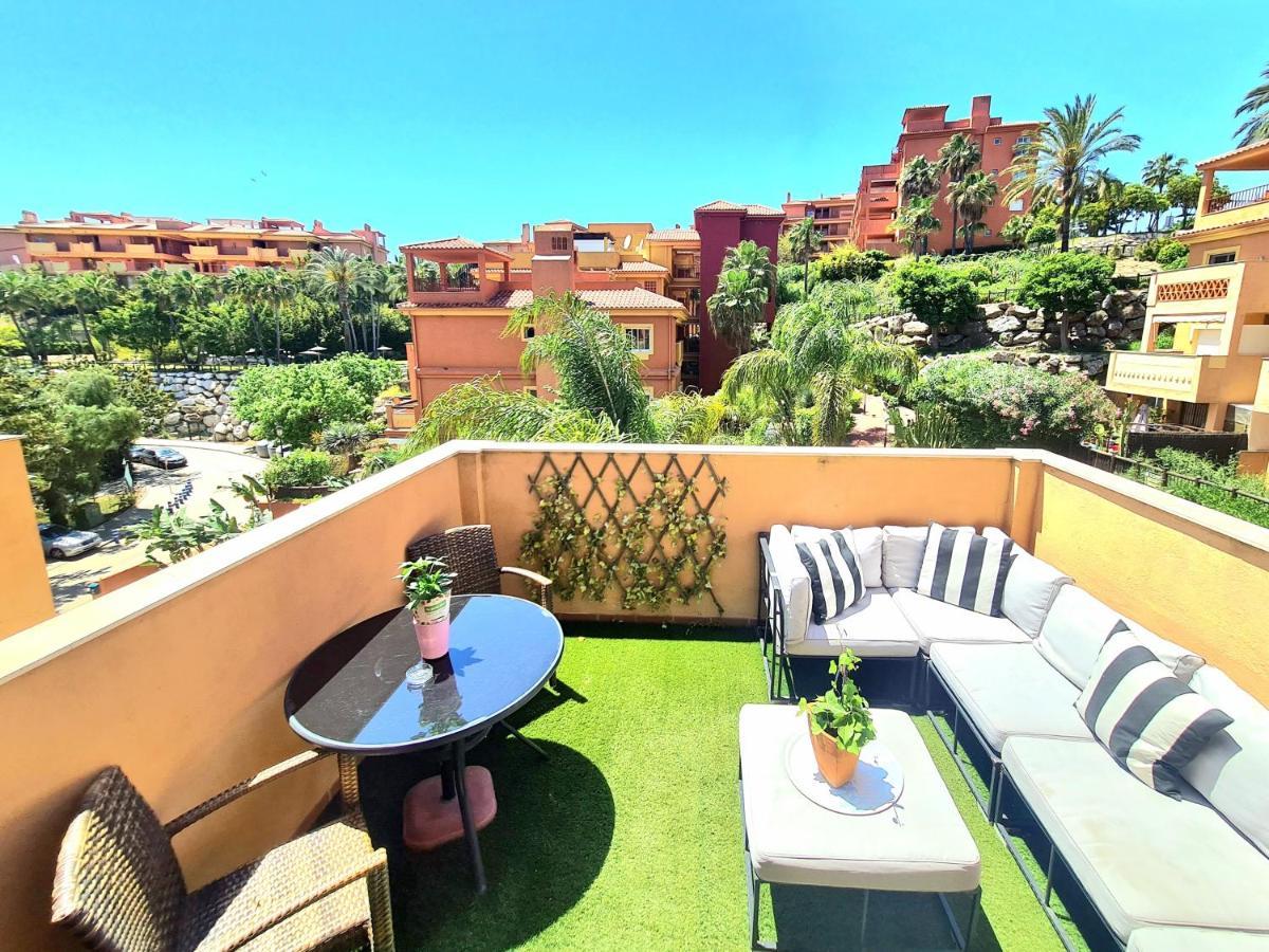 Aa Guest - Reserva De Marbella Golf Course Eco Екстериор снимка